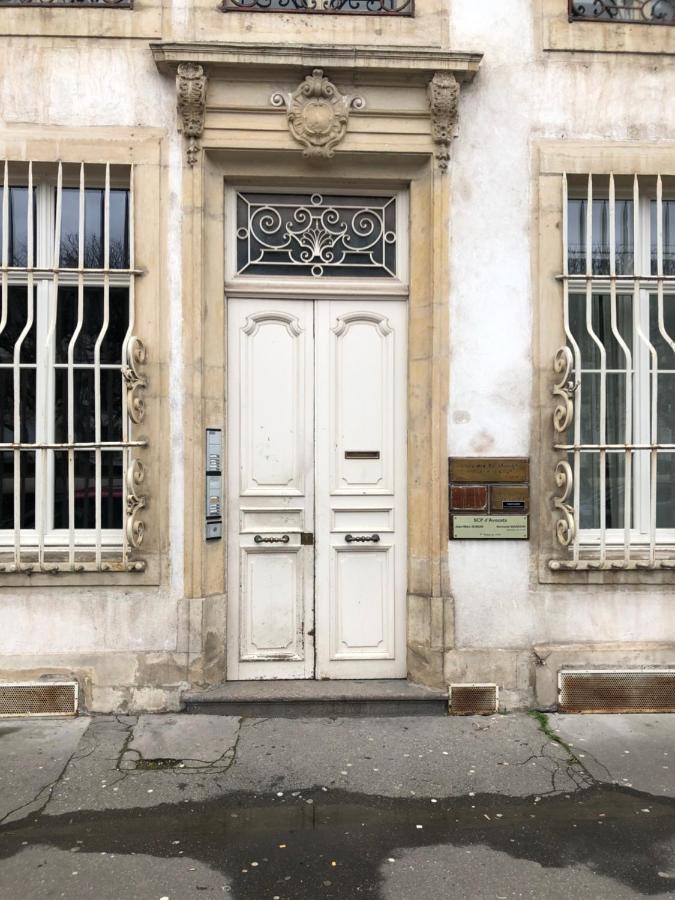 Le Petit Carriere Apartment น็องซี ภายนอก รูปภาพ